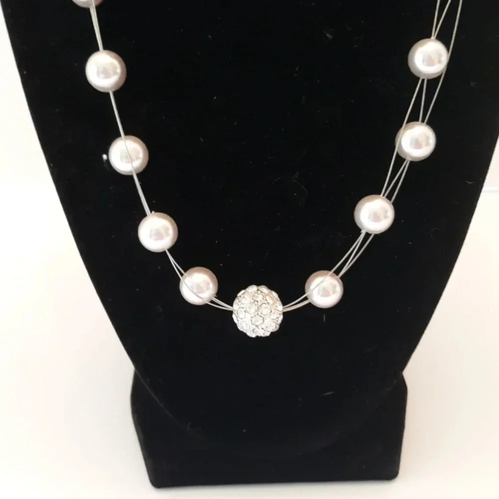 Pearl necklace.